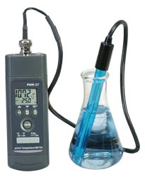 PHH-37:Handheld pH/mV Meter with RS232 Communications and Software - Discontinued